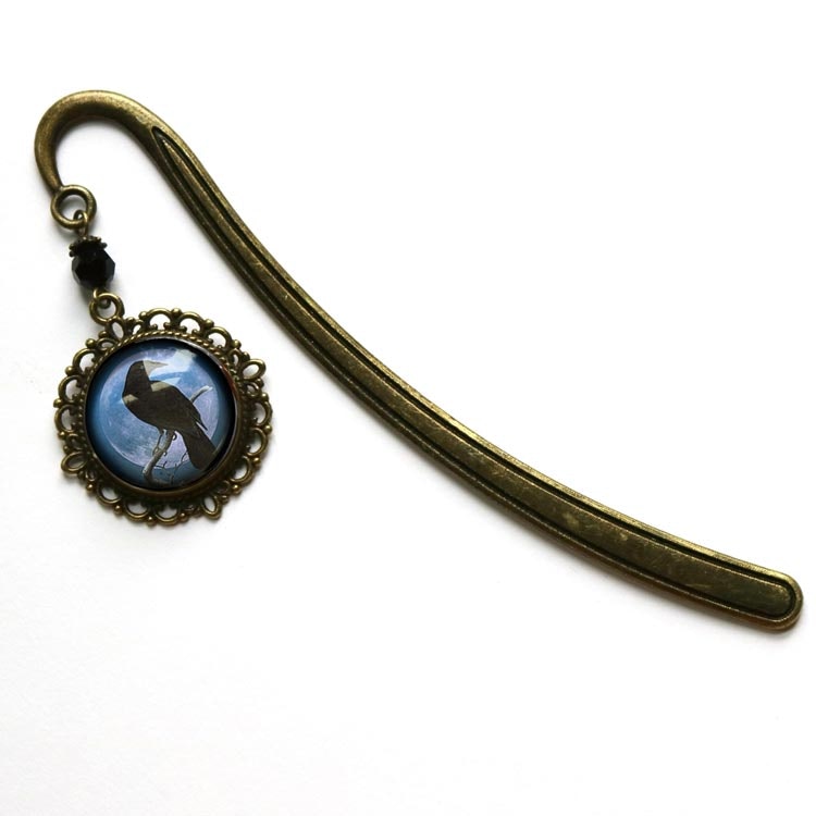 Bokmärke, book hook – Kråkfågel, blå måne