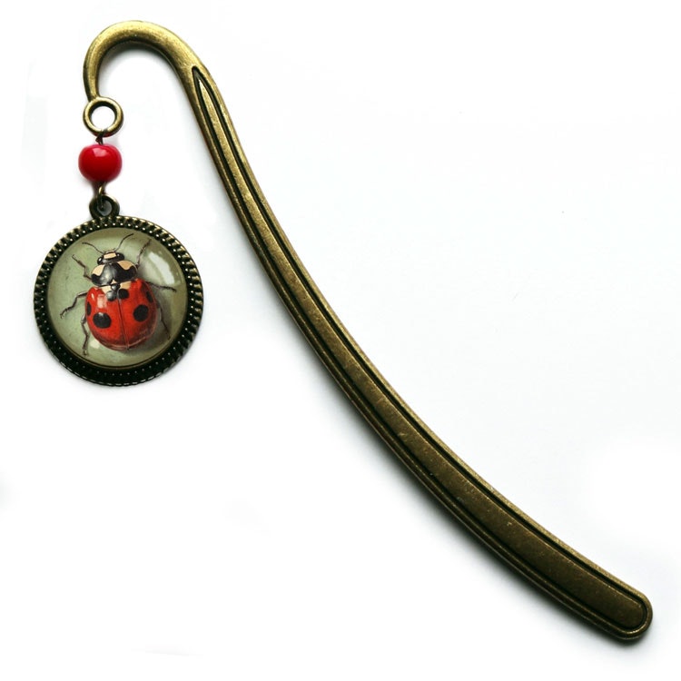 Bokmärke, book hook – Nyckelpiga