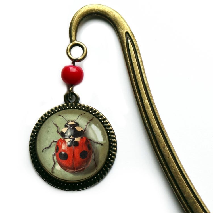 Bokmärke, book hook – Nyckelpiga