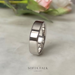 WEDDINGS BY Sofia Falk - Slät ring med rundade kanter