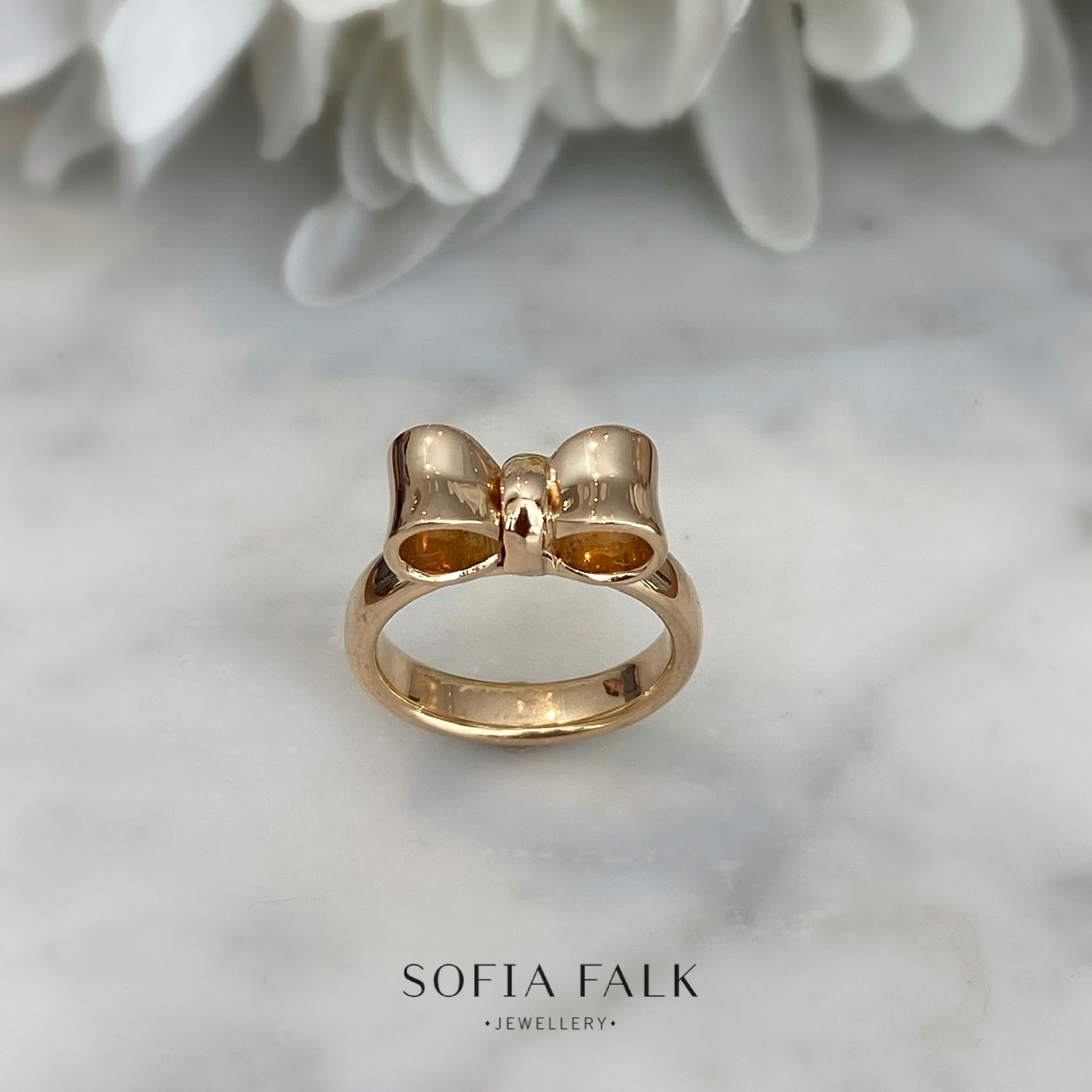 BOWS BY Sofia Falk RING