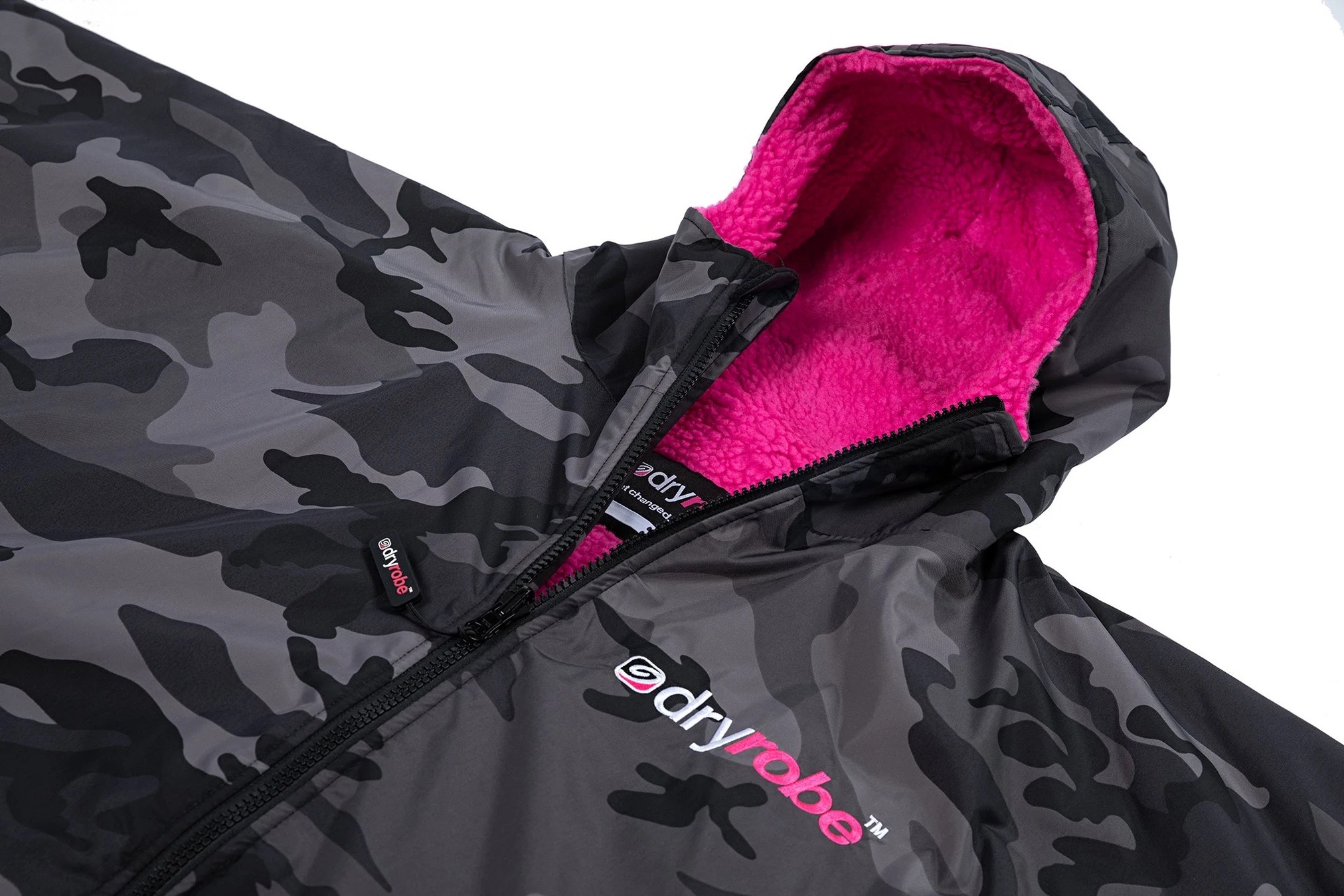 Dryrobe Advance Long Sleeve - Black Camo Pink - RECYCLED