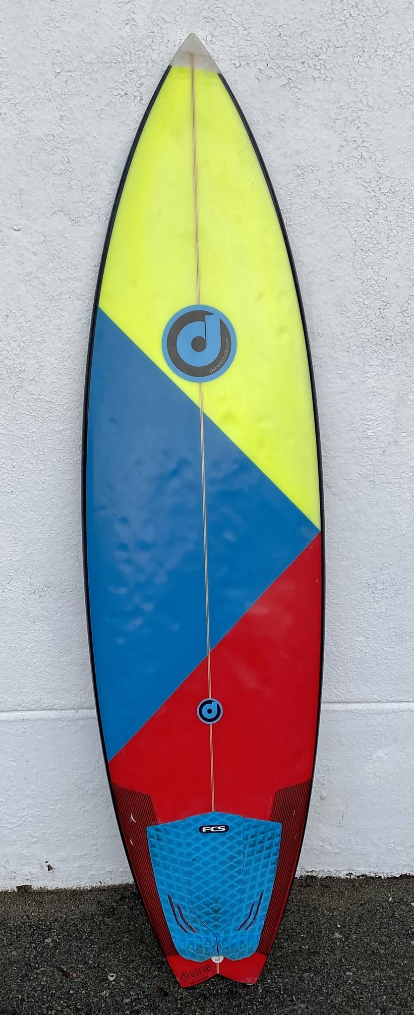 USED Divine 6.5ft swallow tail 36.5L