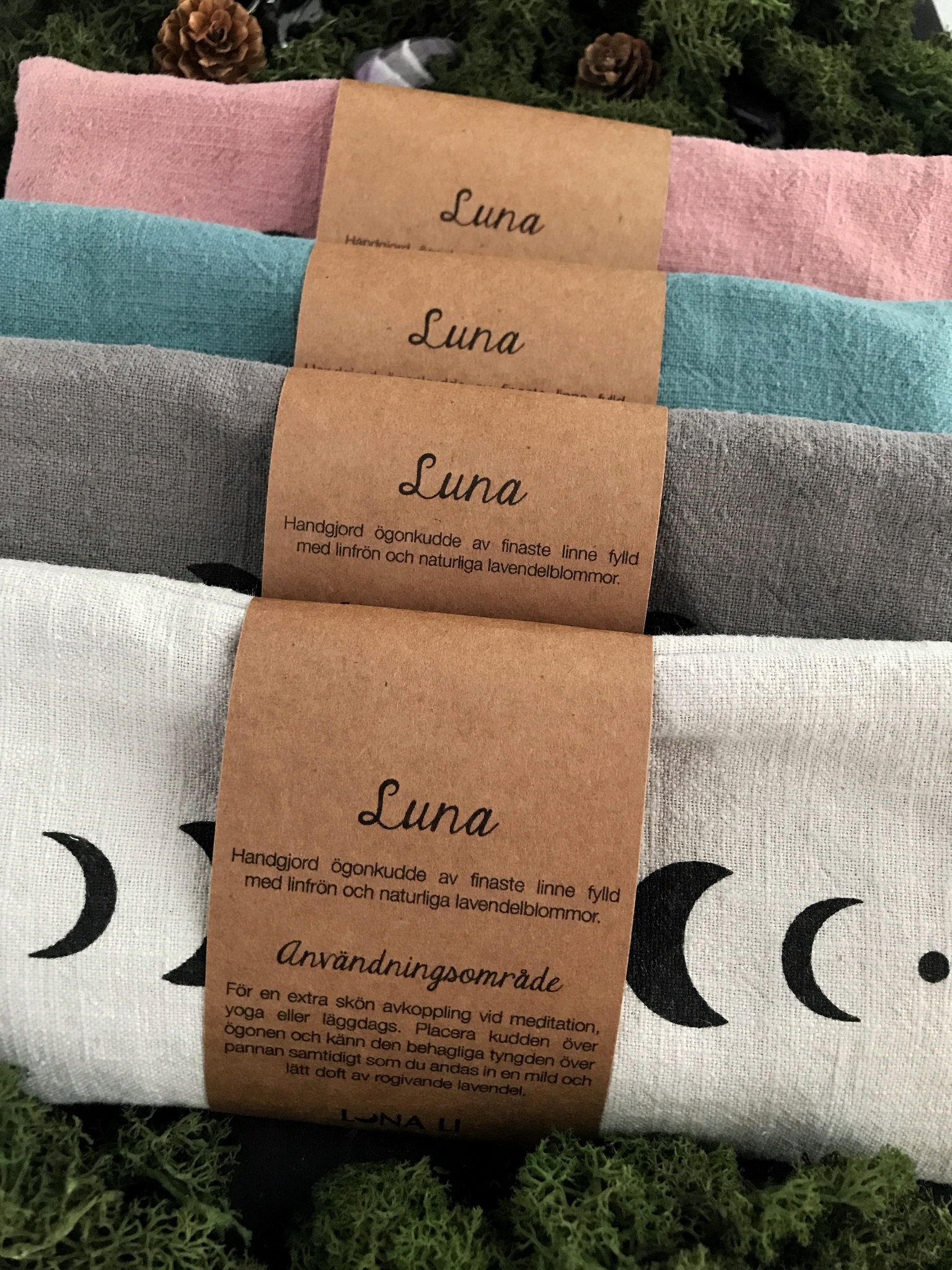 NYHET! Luna ögonkudde med lavendel, mossgrön