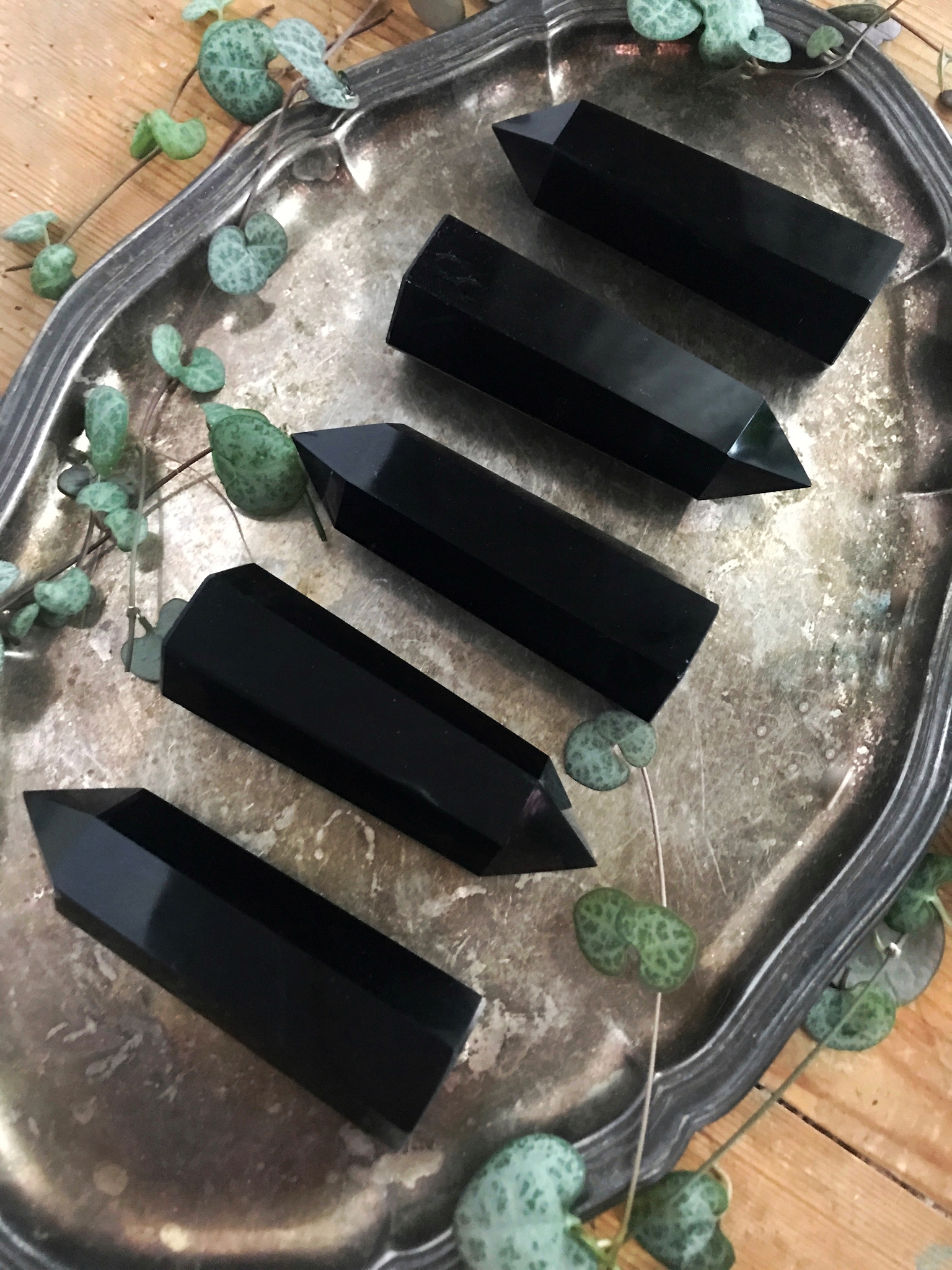 NYHET! Kristallspets i svart obsidian