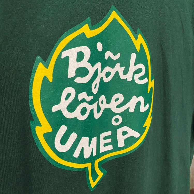 T-SHIRT KLASSISK GRÖN