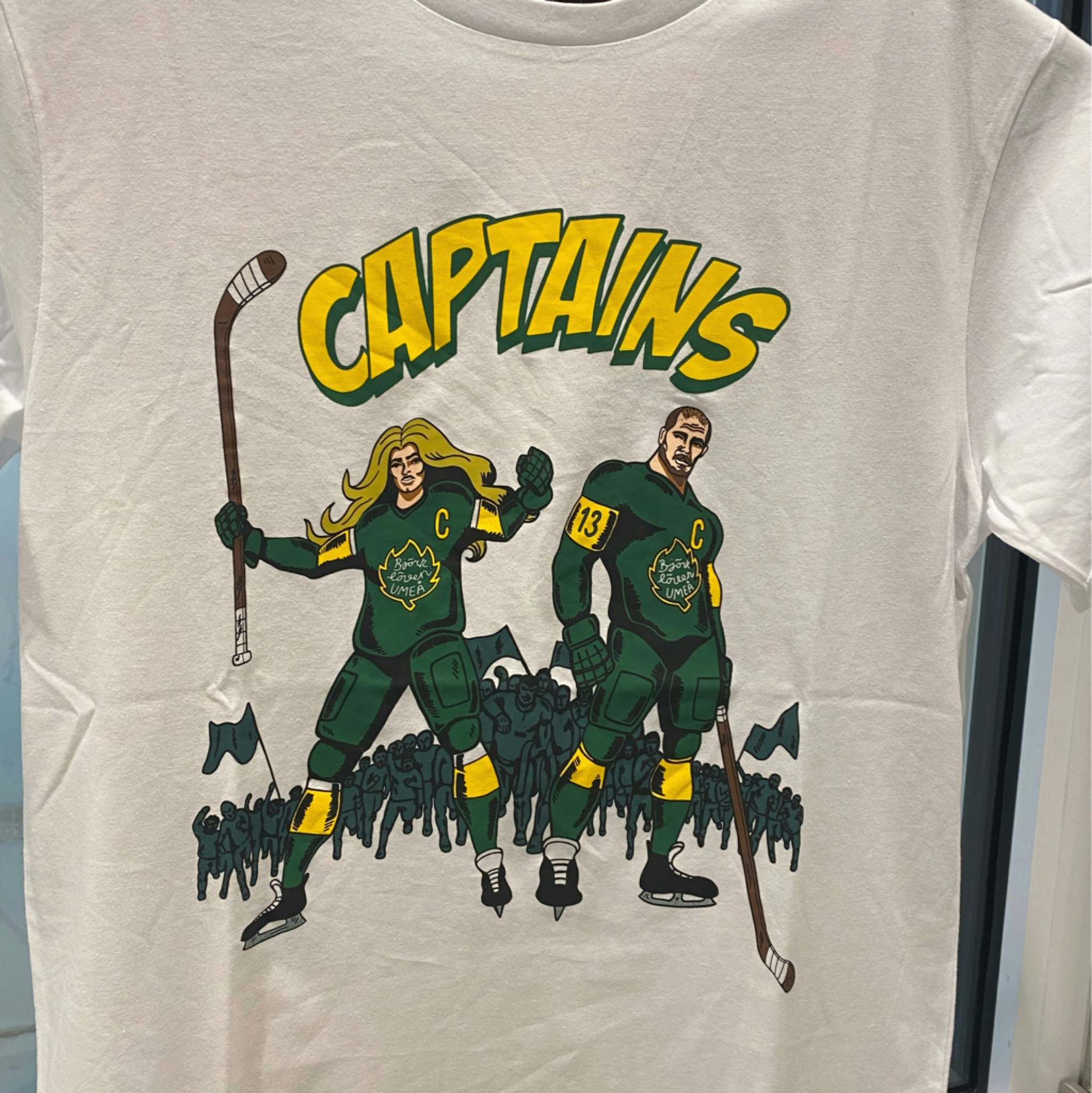 T-SHIRT CAPTAINS LÖVEN