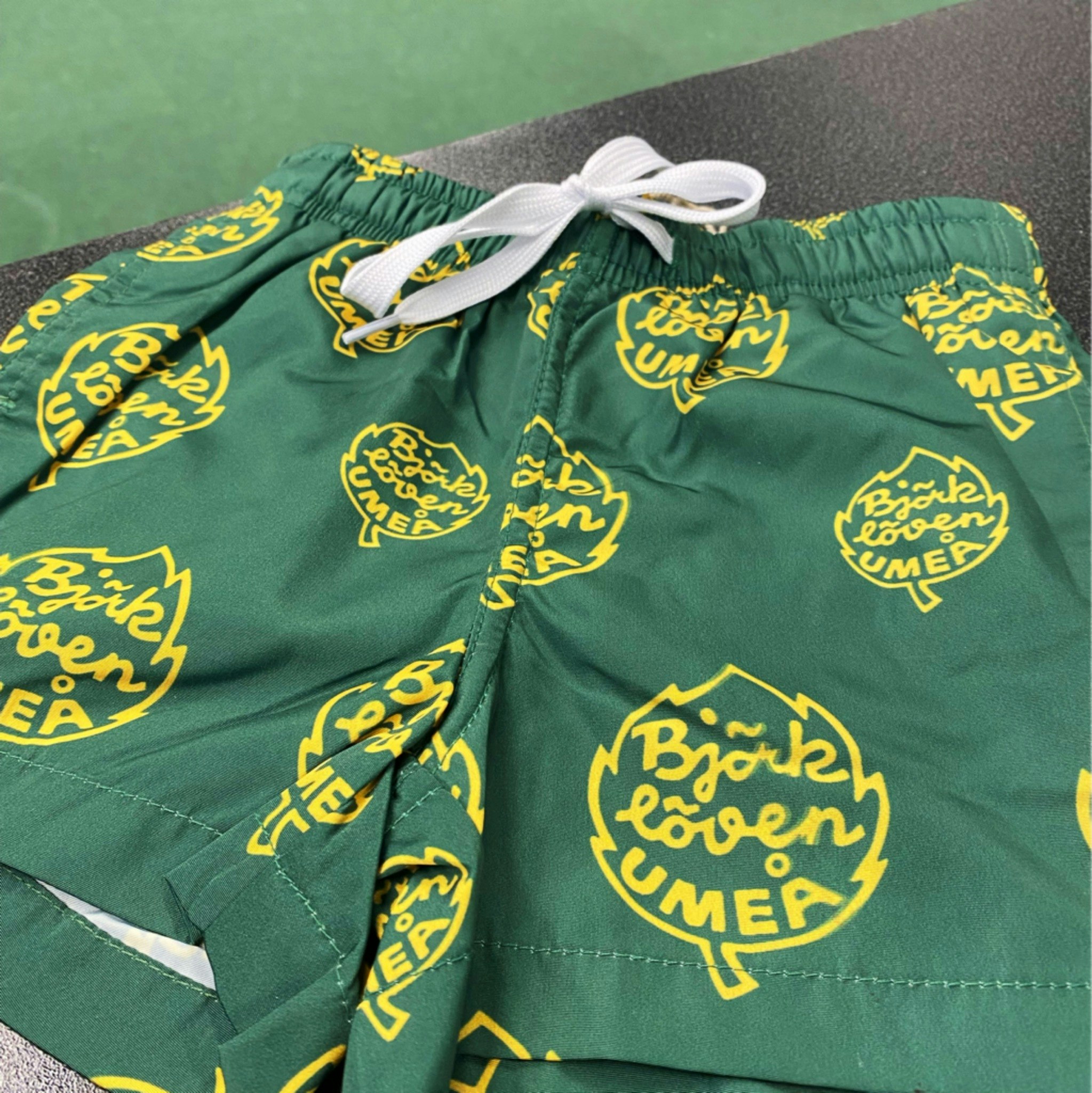 BADSHORTS BJÖRKLÖVEN KIDS