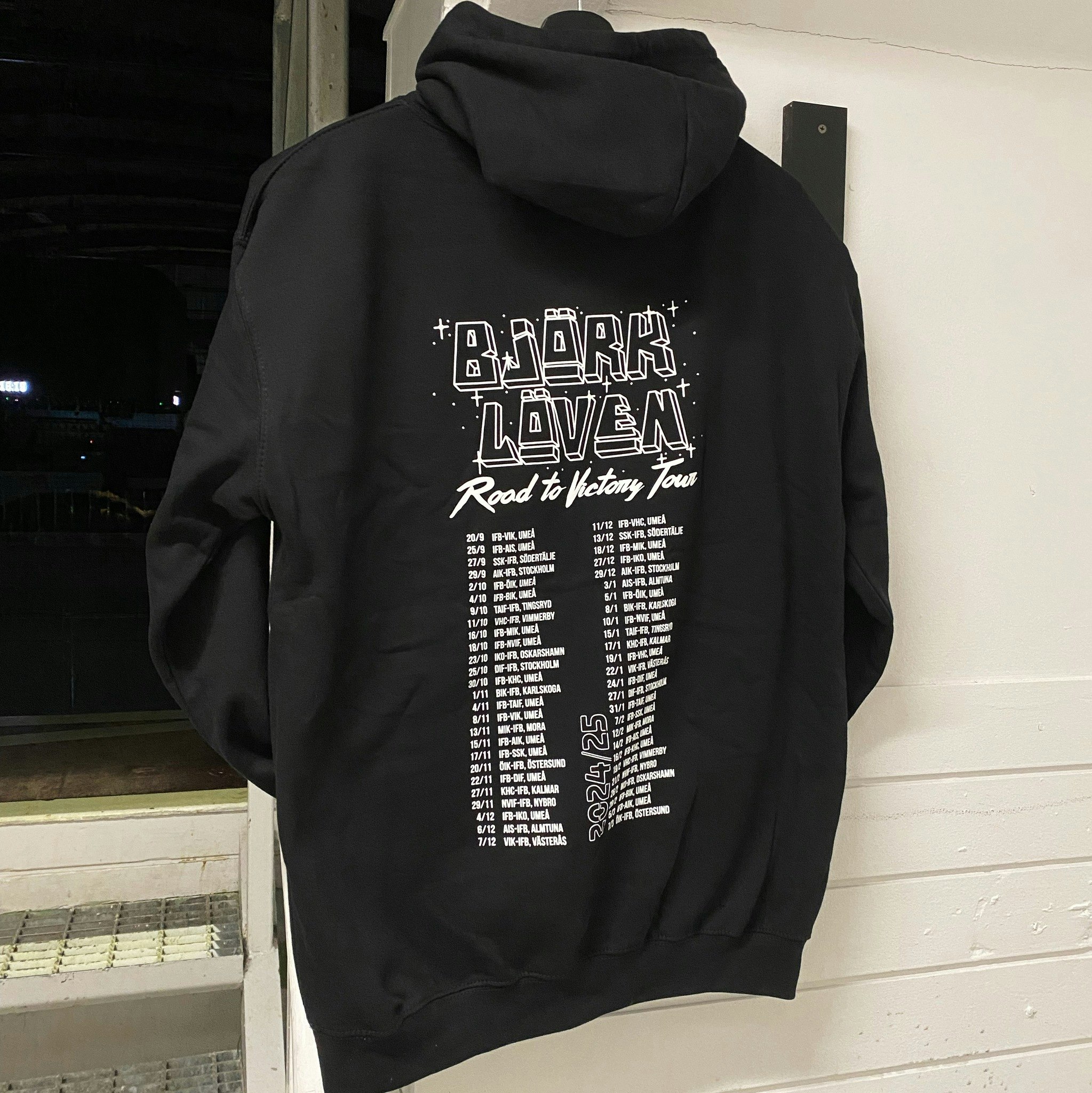 LÖVEN VICTORY TOUR HOOD