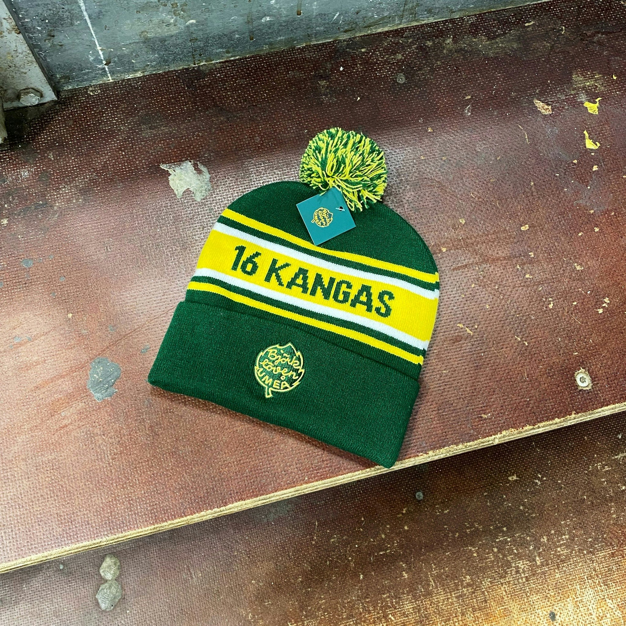 MÖSSA POM POM KANGAS