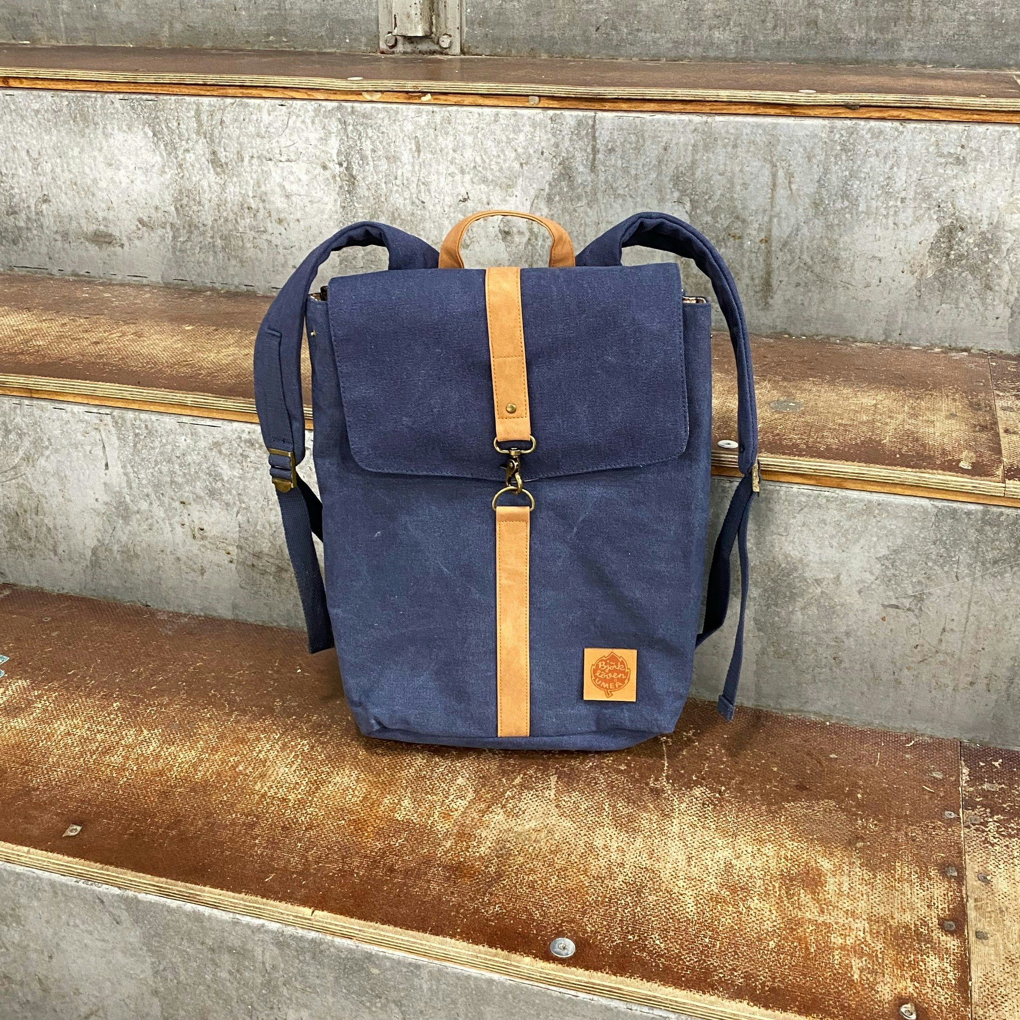 RYGGSÄCK CANVAS BLUE