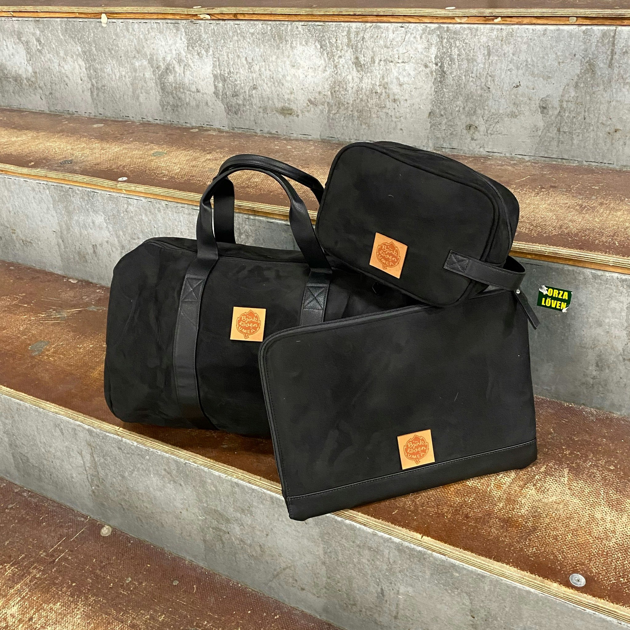 WEEKEND BAG SUEDE BLACK