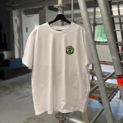 TEE OVERSIZED LOGGA VIT