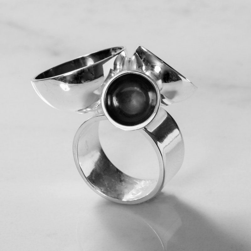 N E W!  GO NUTS - Big silver ring