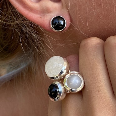 Earrings/ Studs HOLI Onyx