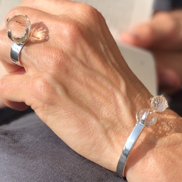 Bangle bracelet CLAW with Clear quartz