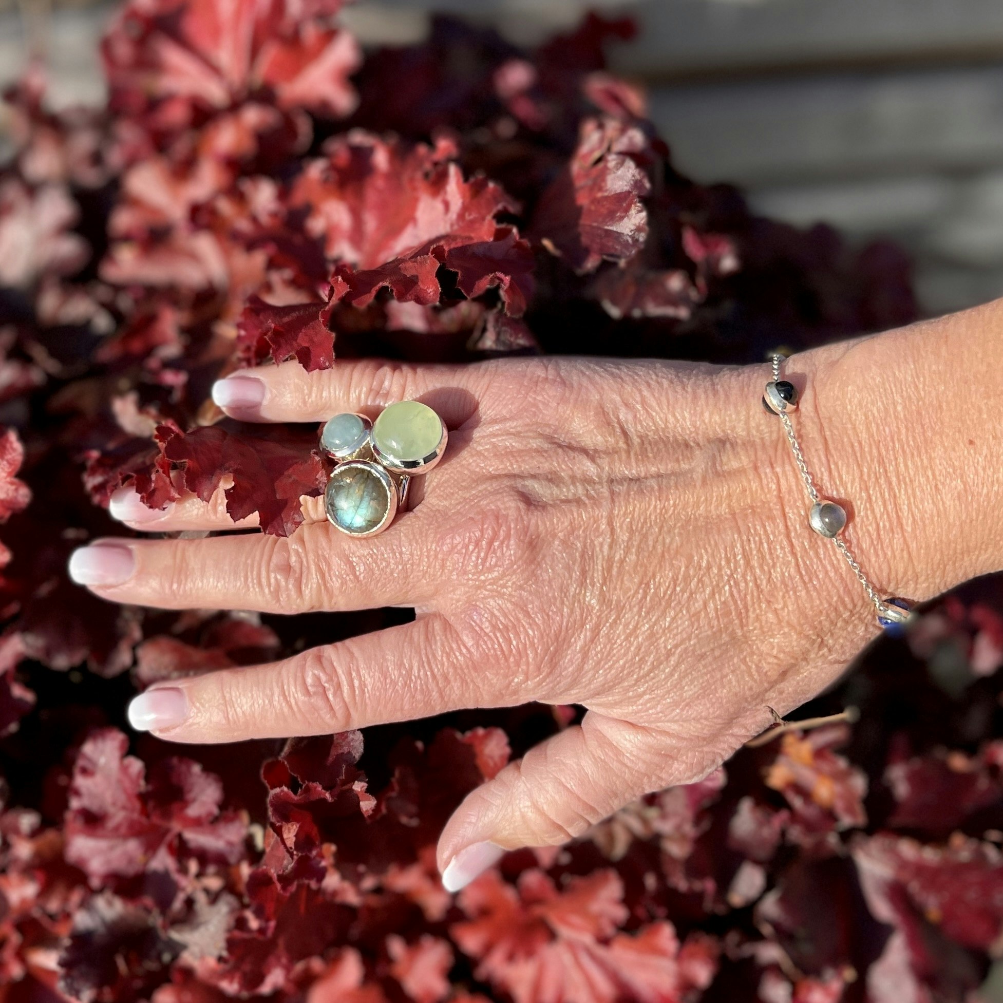 Ring HOLI Big Labradorite