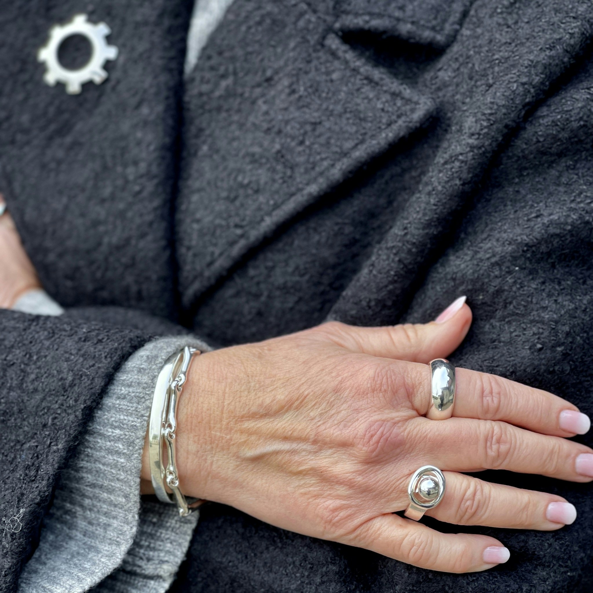 Ring DESIRE