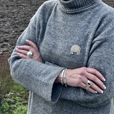 Brooch POP