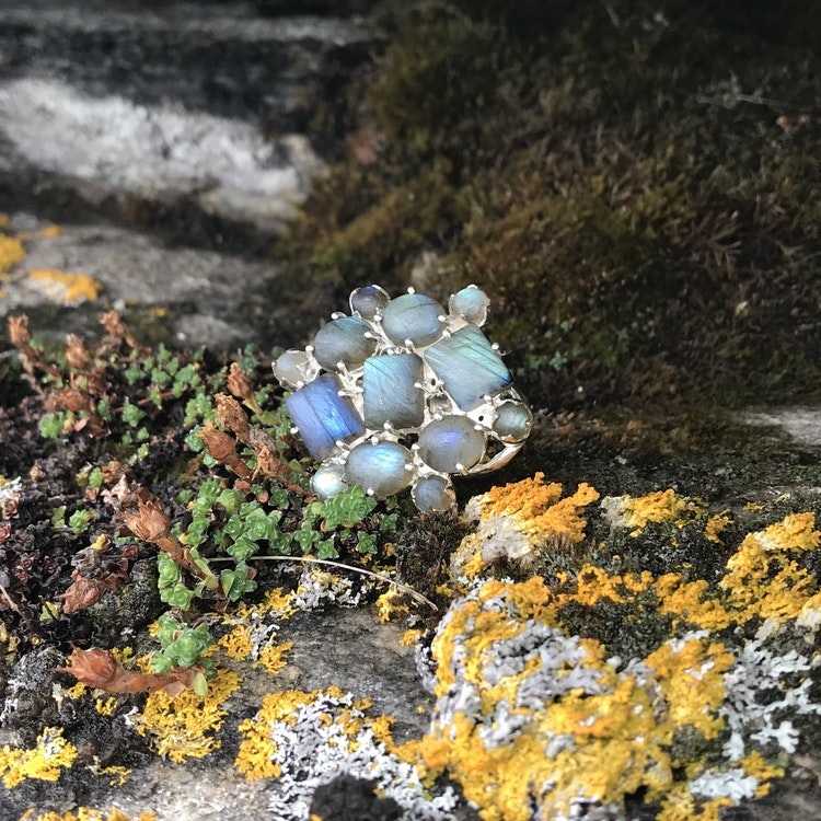 Ring US with Labradorite