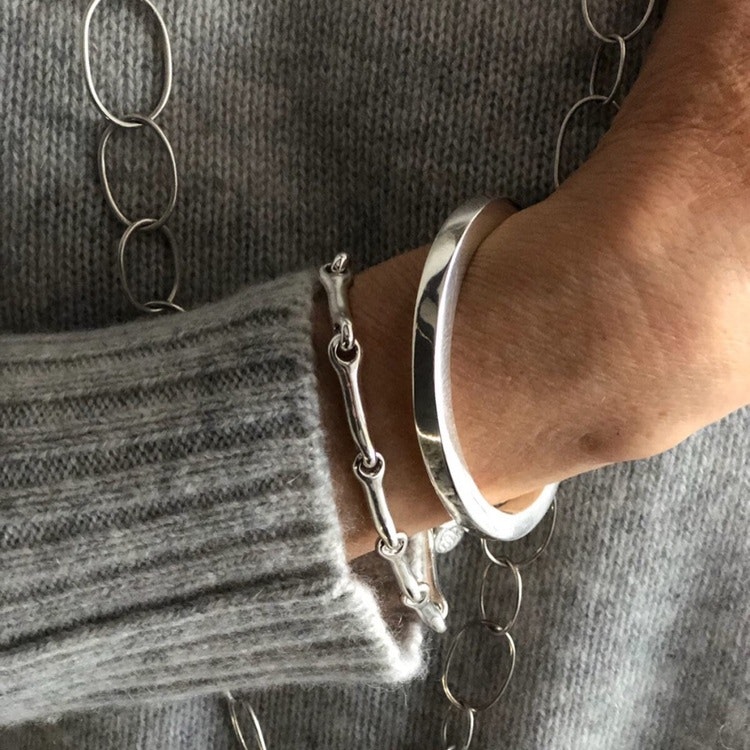 Två unika och massiva silverarmband. Two unique and solid silver bracelets