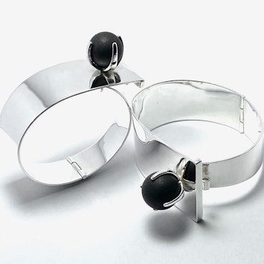 Cuff Bangle Bracelet TUX with Onyx