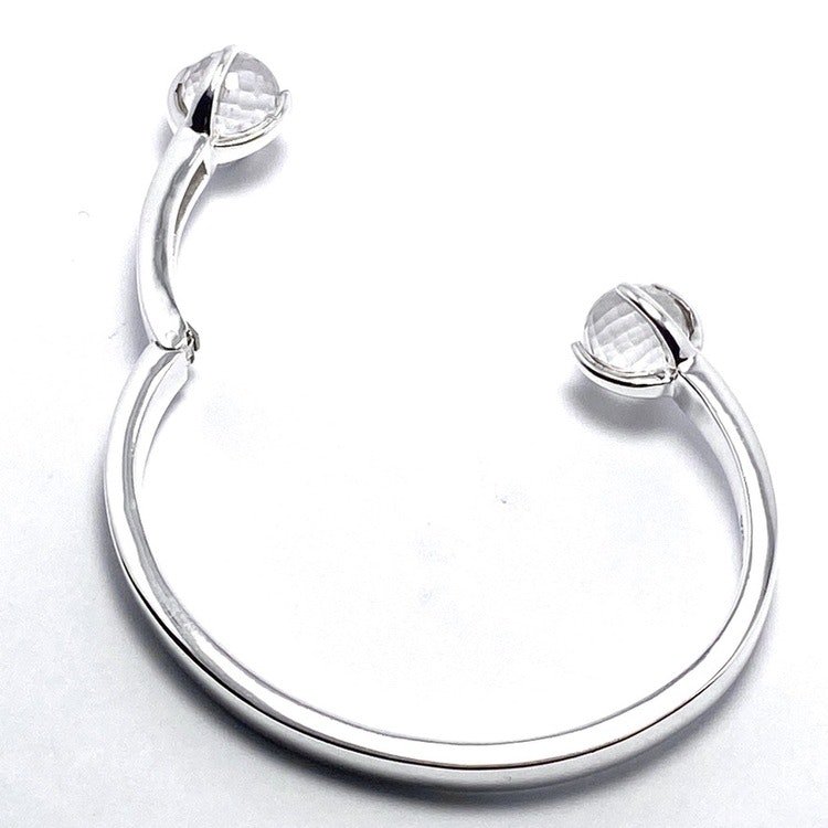 Silverarmband med bergskristall. Silver bracelet with crystal quartz
