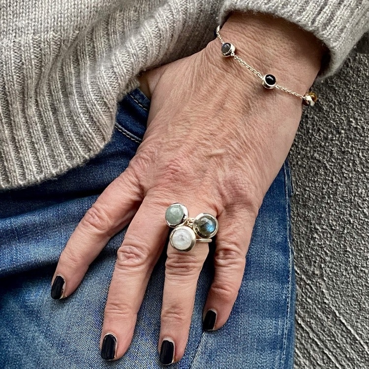 Silverringar med naturliga stenar, mixa och matcha. Silver rings with natural stones, mix and match.