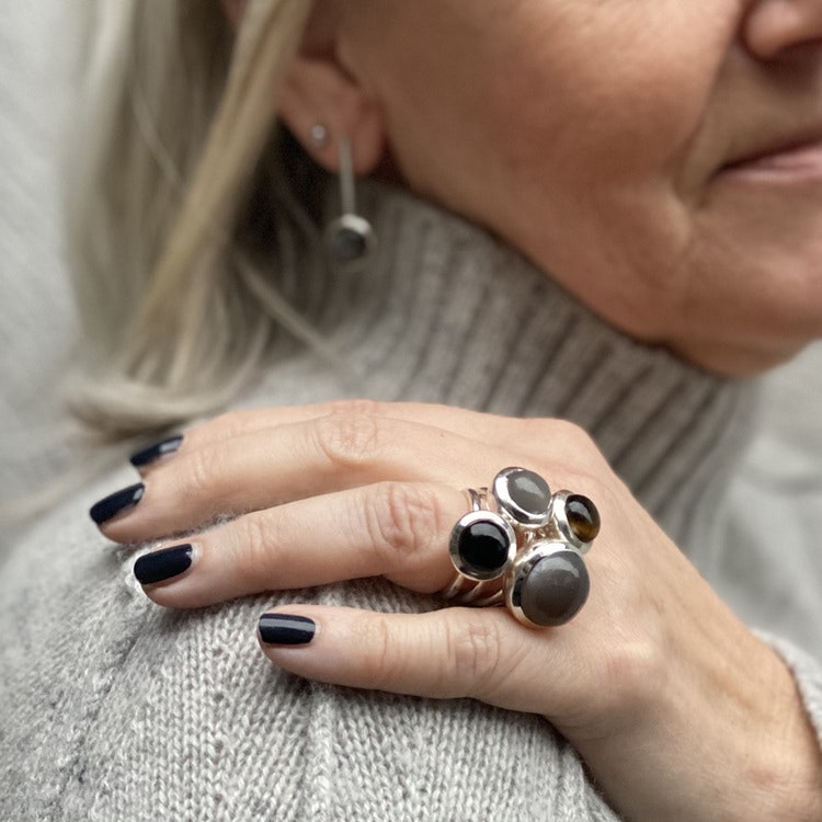 Silverringar med naturliga stenar, mixa och matcha. Silver rings with natural stones, mix and match.