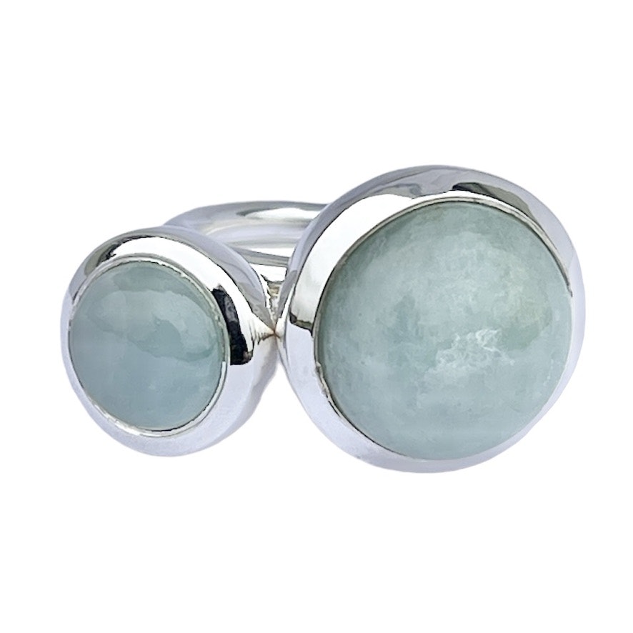 Silverringar med akvamarin. Silver rings with aquamarine.