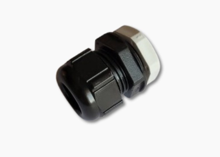 Svart kabelförskruvning för kabel och rör 7-14mm.