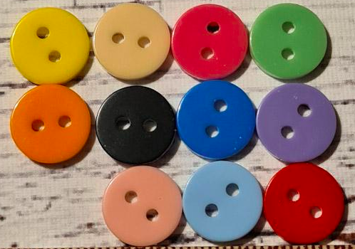 Gul, Dubbelsidig knapp, 1,1 cm, finns i 10 st olika färger.*