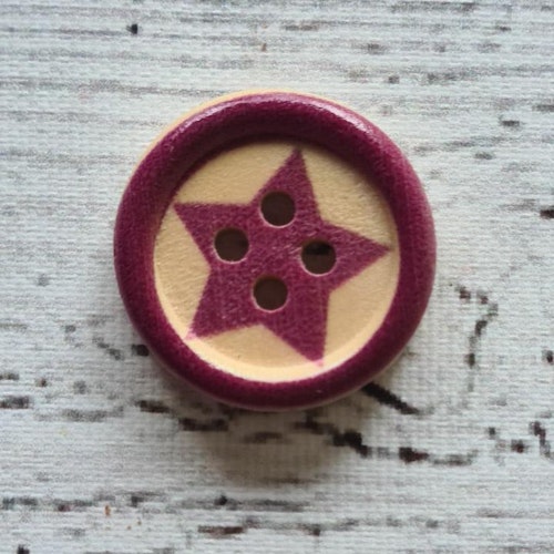Träknapp, Stjärna Lila, 2 cm