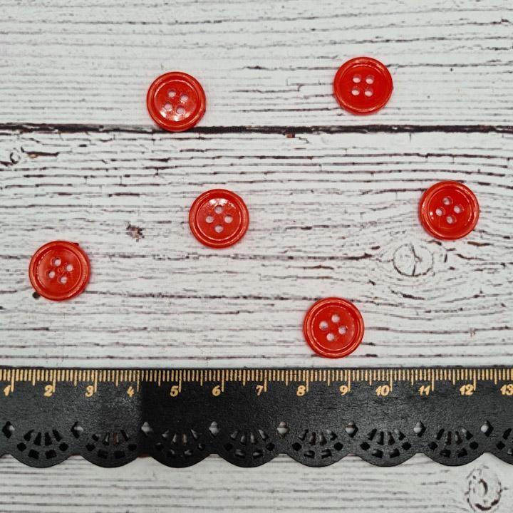 Blusknapp och Skjortknapp 15 mm,  scrapbooking, knapp, knappar, röd, resin, resinknapp