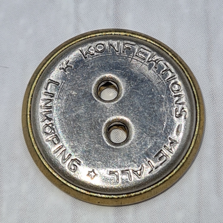 Knapp, Linköping, 1,6 cm.
