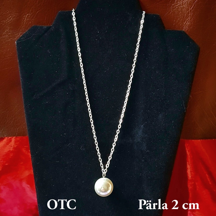 Halsband 60 cm i Ädelstål med Pärla 2 cm i diameter.