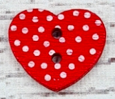Träknapp, Prickigt Hjärta "Röd", 1,4 cm.*