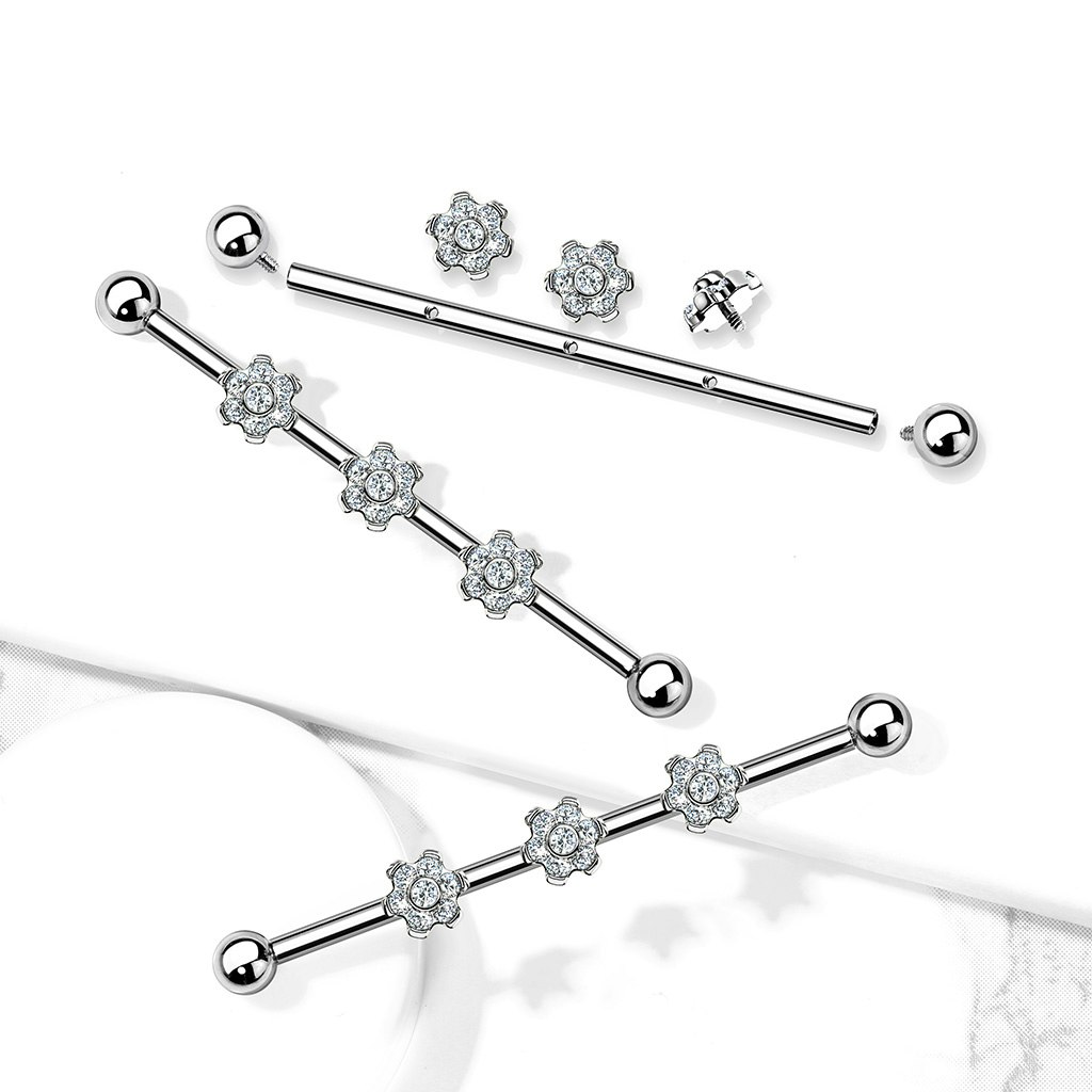 Titanium industrial barbell 1,6mm med tre blommor med kubisk zirconia