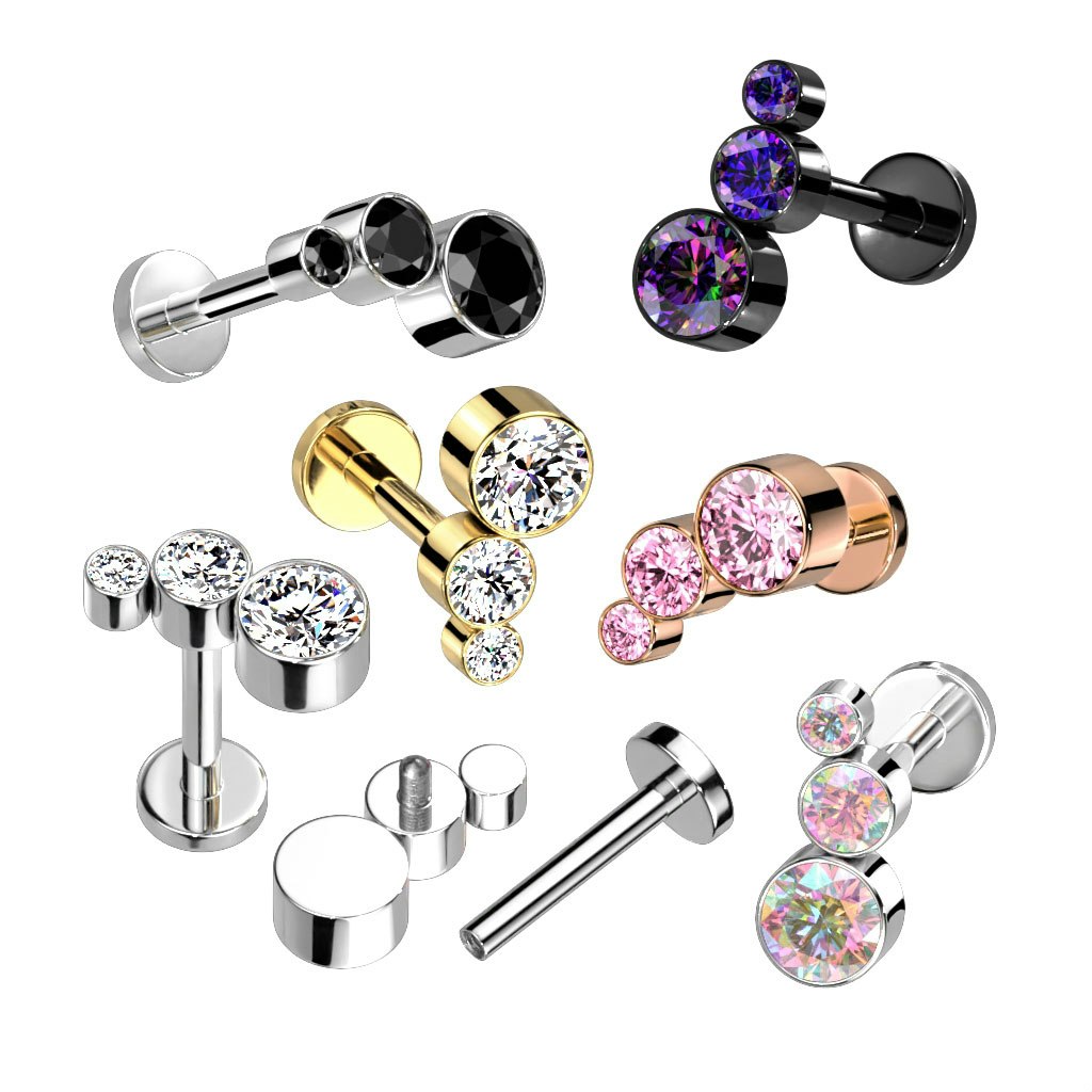 Labret / flat back piercing i titanium 1,2mm - Topp med tre kubisk zirconia