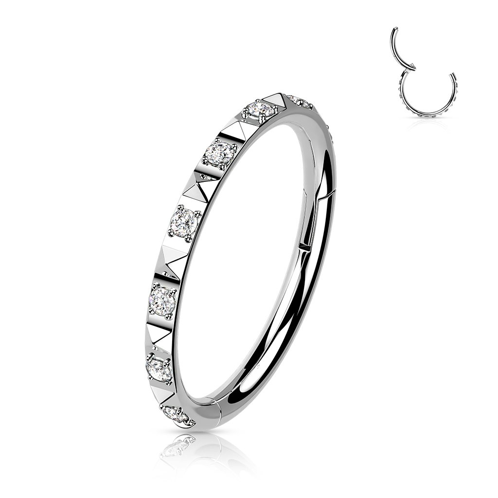 Clicker ring i titan 1,2mm med pyramidslipad ytterkant och kubisk zirconia