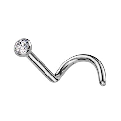 Nässmycke näspiercing i titanium med kubisk zirconia
