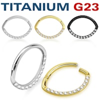 Clicker ring i titanium - oval design med kubisk zirconia