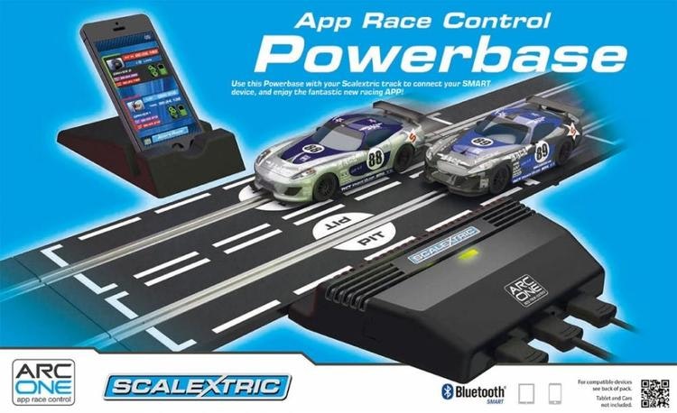 Scalextric - ARC ONE Powerbase Upgrade Kit - med trafo, handtag, strömskena och hållare