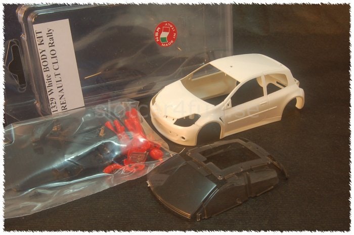 NSR - RENAULT CLIO RALLY  - Body Kit Clear (white unpainted)