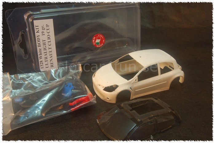 NSR - RENAULT CLIO CUP   - Body Kit Clear (white unpainted)