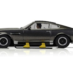 Scalextric - James Bond - Aston Martin V8 - The Living Daylights