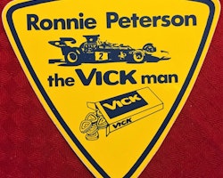 Dekal 1973/74 - Ronnie - the Vick Man - 12 x 13 cm