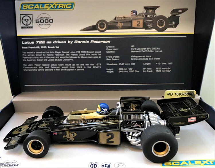 Scalextric-modell: Ronnie Peterson i Lotus-seger, Frankrikes GP 1973, skala 1:32, dekaler