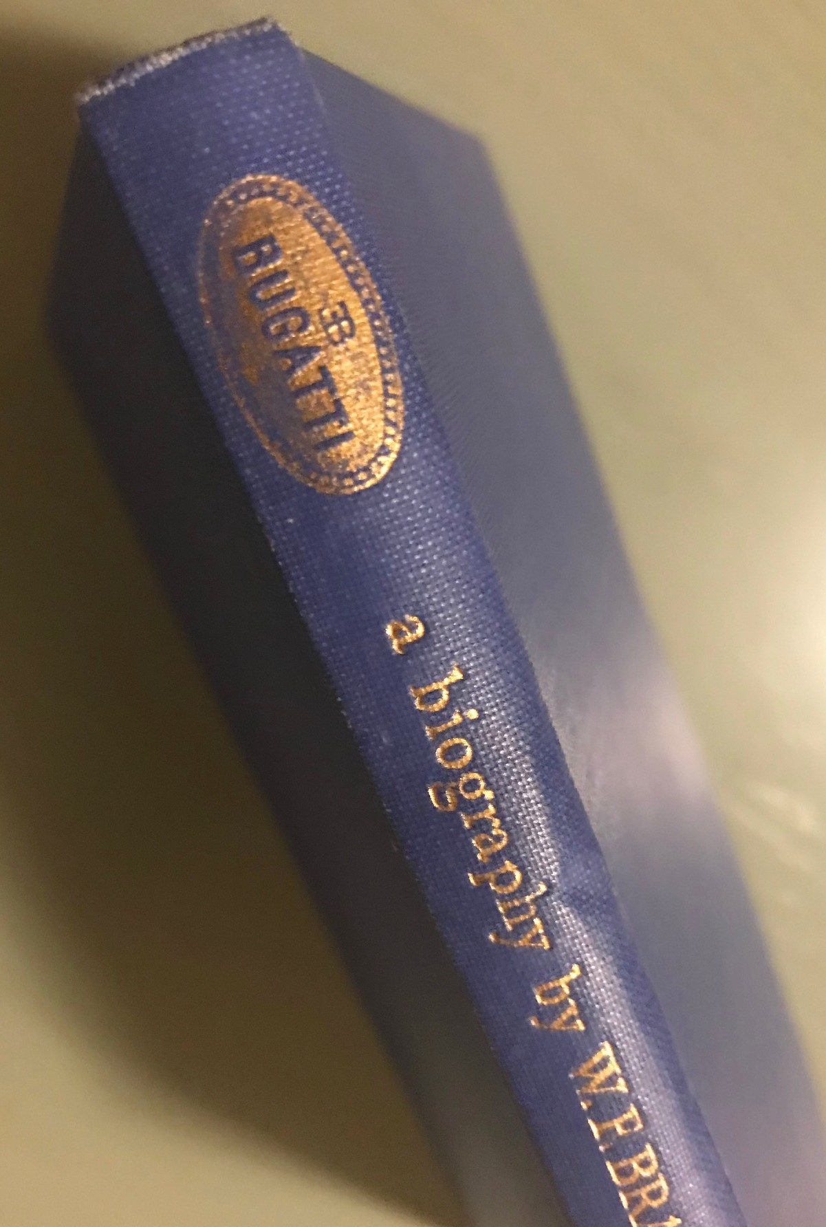 Ettore Bugatti by WF Bradley, 1a upplaga 1948, 152 sid, julkort, bokannons, original
