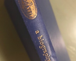 Ettore Bugatti by WF Bradley, 1a upplaga 1948, 152 sid, julkort, bokannons, original